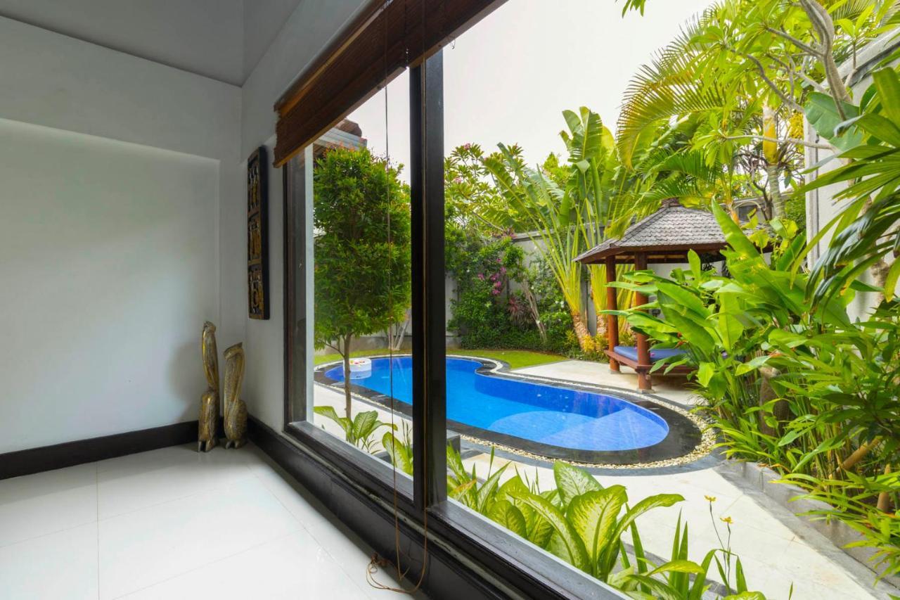 Villa Kibbi Seminyak  Exterior photo