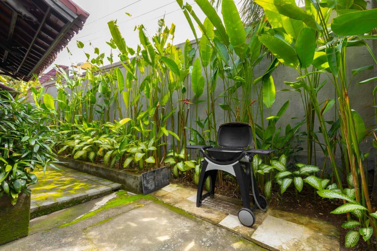 Villa Kibbi Seminyak  Exterior photo